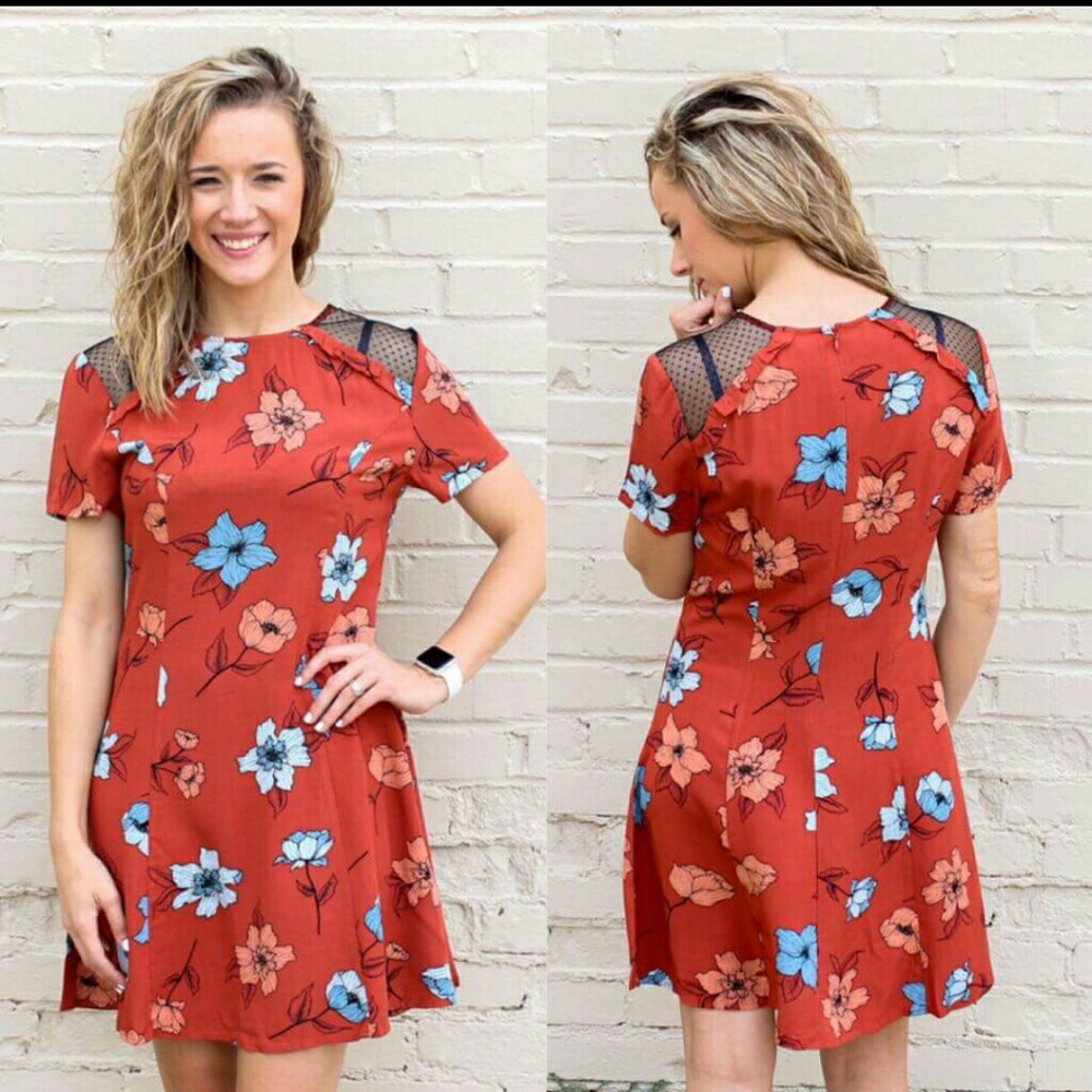 MINKPINK Floral Dress With Lace Detail
